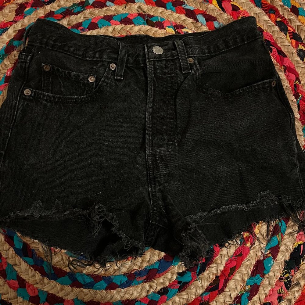 Black Levi's 501 shorts